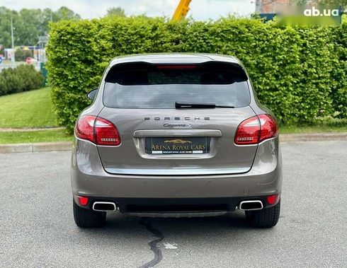 Porsche Cayenne 2011 - фото 11
