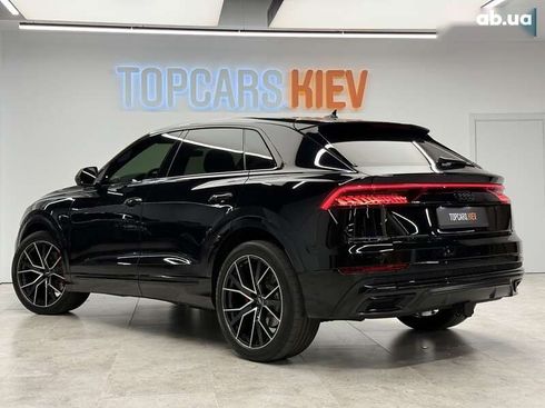 Audi Q8 2019 - фото 19