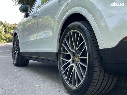 Porsche Cayenne 2021 белый - фото 40