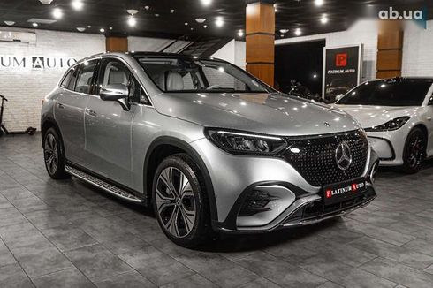 Mercedes-Benz EQE-Класс 2023 - фото 2
