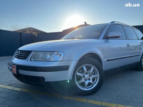 Volkswagen passat b5 1997 серый - фото 2