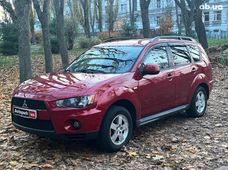 Автомобиль бензин Митсубиси Outlander б/у - купить на Автобазаре