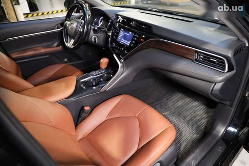 Toyota Camry 2017 - фото 29
