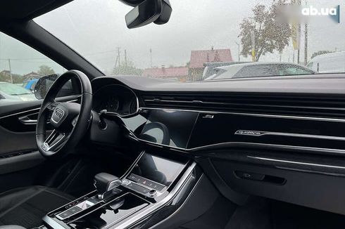 Audi Q8 2019 - фото 28