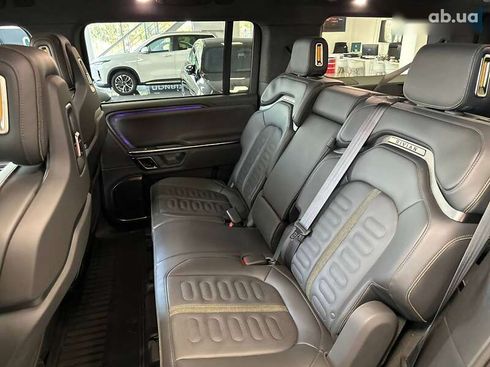 Rivian R1S 2023 - фото 17