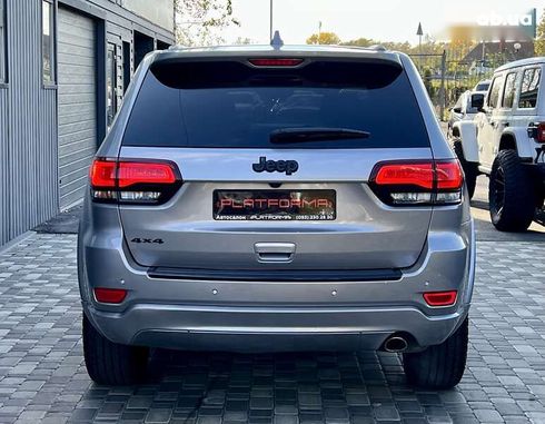 Jeep Grand Cherokee 2017 - фото 9