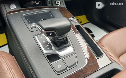 Audi Q5 2020 - фото 13