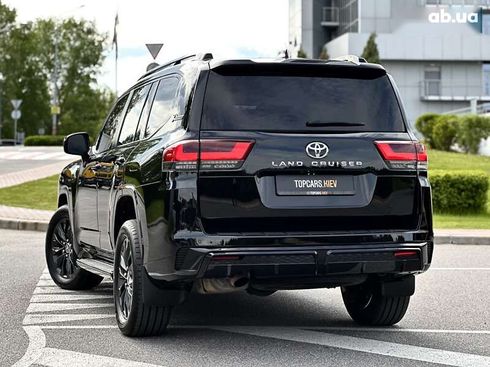 Toyota Land Cruiser 2021 - фото 11