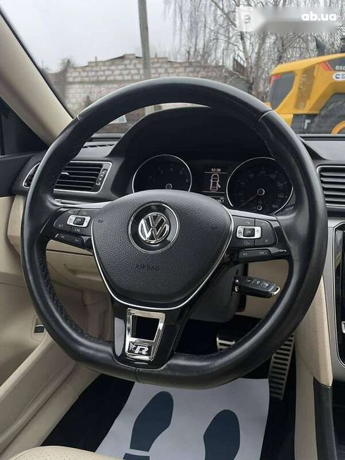 Volkswagen Passat 2015 - фото 28