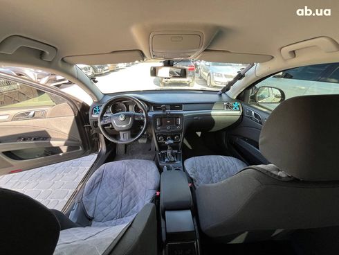 Skoda Superb 2011 черный - фото 8