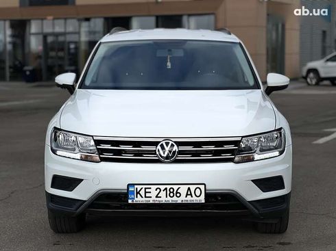 Volkswagen Tiguan 2018 - фото 16