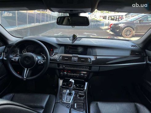 BMW 5 серия 2012 - фото 9