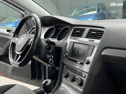 Volkswagen Golf 2016 серый - фото 32