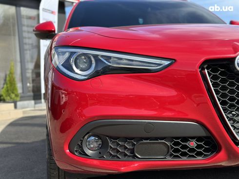 Alfa Romeo Stelvio 2018 красный - фото 4