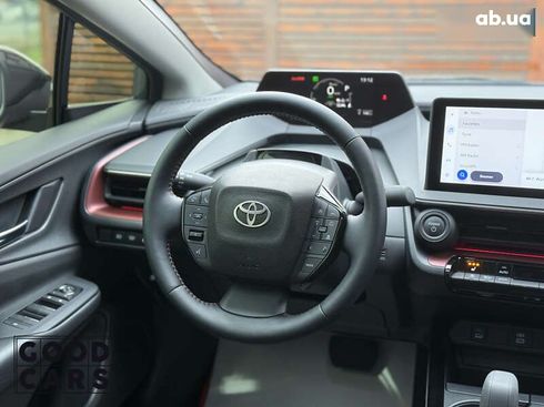 Toyota Prius 2024 - фото 29