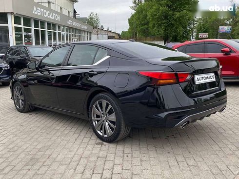 Nissan Altima 2020 - фото 6