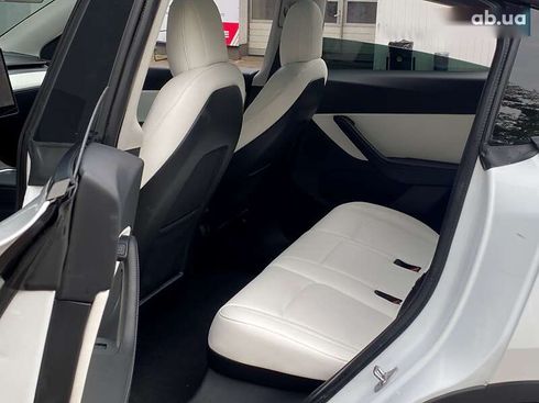 Tesla Model Y 2021 - фото 15
