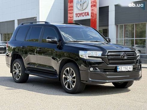 Toyota Land Cruiser 2020 - фото 16