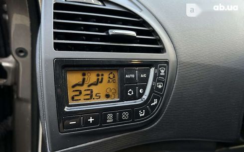 Citroёn C4 Picasso 2012 - фото 17