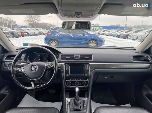 Volkswagen Passat 2018 - фото 20