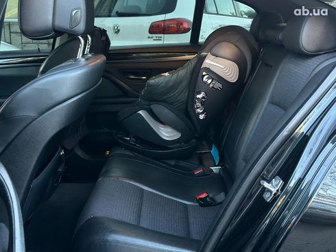 BMW 5 серия 2011 черный - фото 21