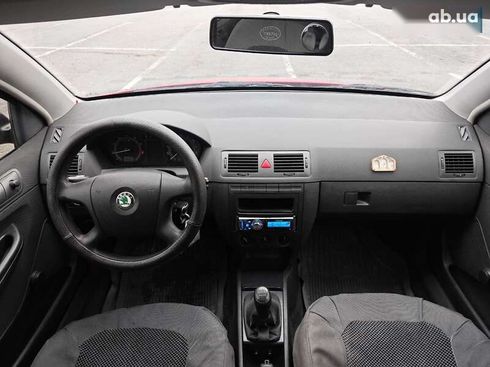 Skoda Fabia 2007 - фото 13