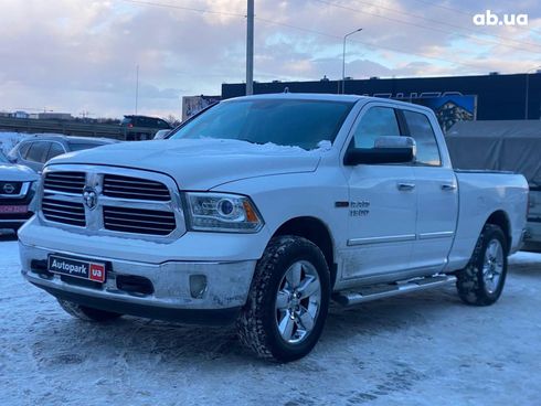 Dodge Ram 2015 белый - фото 31