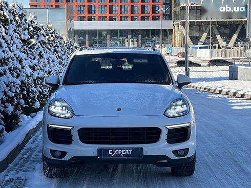 Porsche Cayenne 2016 - фото 8