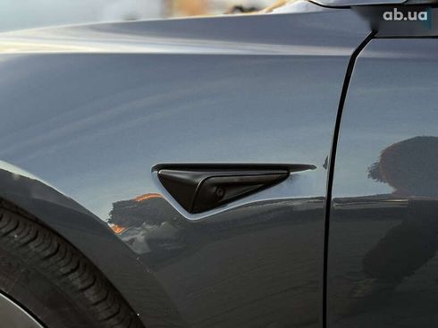 Tesla Model 3 2022 - фото 14
