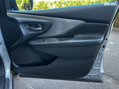 Nissan Murano 2017 серый - фото 24