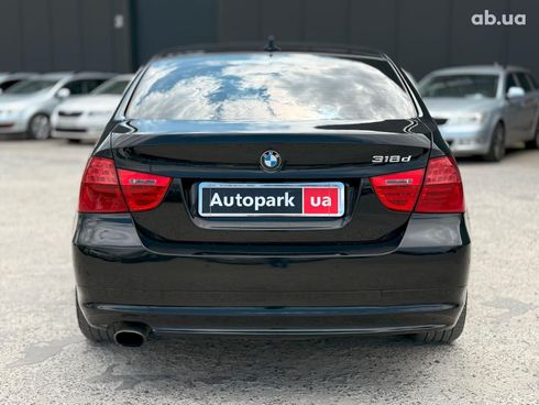 BMW 3 серия 2010 черный - фото 9