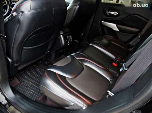 Jeep Cherokee 2017 - фото 20
