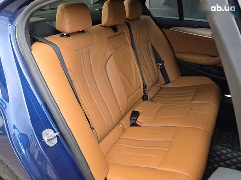 BMW 5 серия 2021 - фото 11