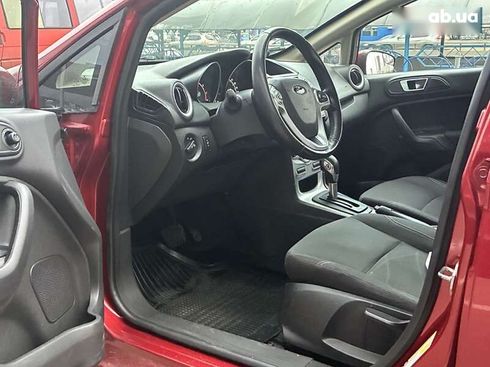 Ford Fiesta 2014 - фото 8