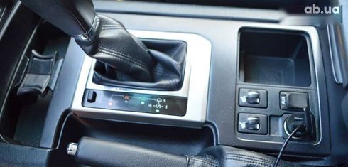 Toyota Land Cruiser Prado 2012 - фото 27