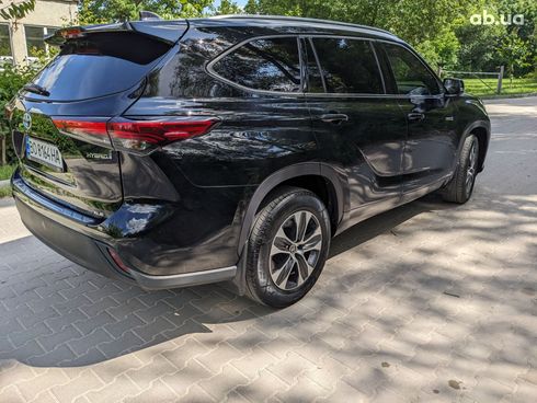 Toyota Highlander 2020 черный - фото 4