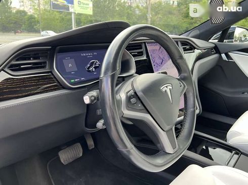 Tesla Model S 2019 - фото 25