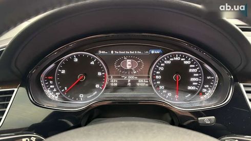 Audi A8 2017 - фото 29