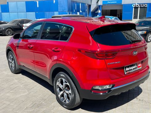 Kia Sportage 2020 красный - фото 40