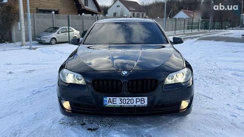 BMW 5 серия 2011 - фото 2