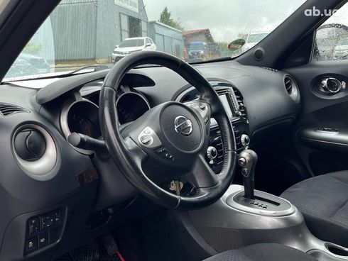 Nissan Juke 2012 белый - фото 23