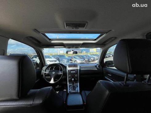 Suzuki Grand Vitara 2010 черный - фото 35