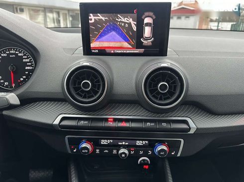 Audi Q2 2017 - фото 10