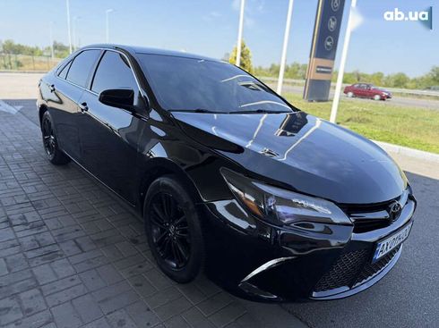 Toyota Camry 2015 - фото 13
