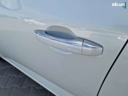 Renault Megane 2017 - фото 16
