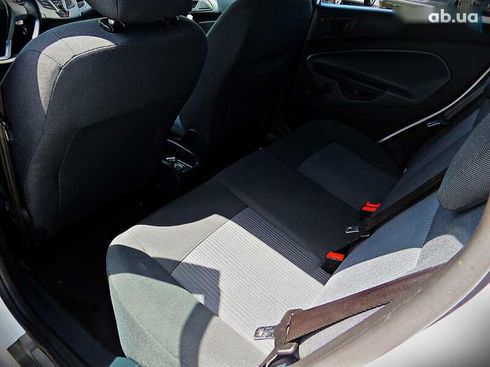 Ford Fiesta 2011 - фото 12