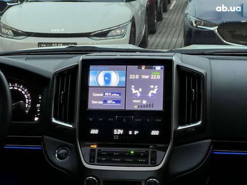 Toyota Land Cruiser 2016 - фото 16