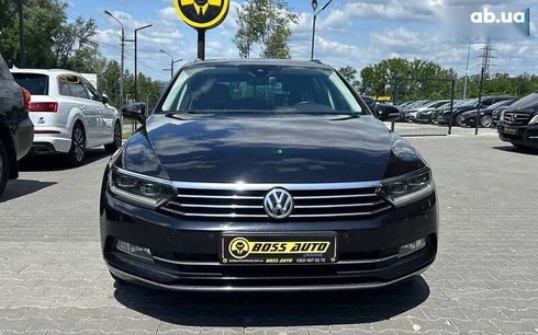 Volkswagen Passat 2016 - фото 2