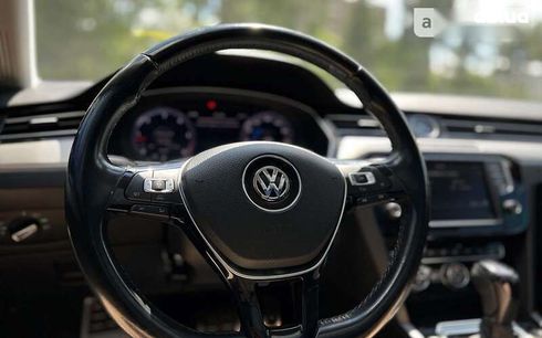 Volkswagen Passat 2015 - фото 27