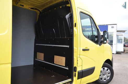 Renault Master 2021 - фото 30